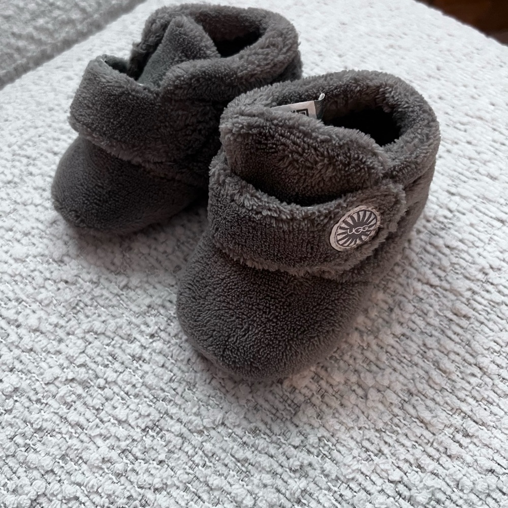 UGG Charcoal Bixbee Baby Booties